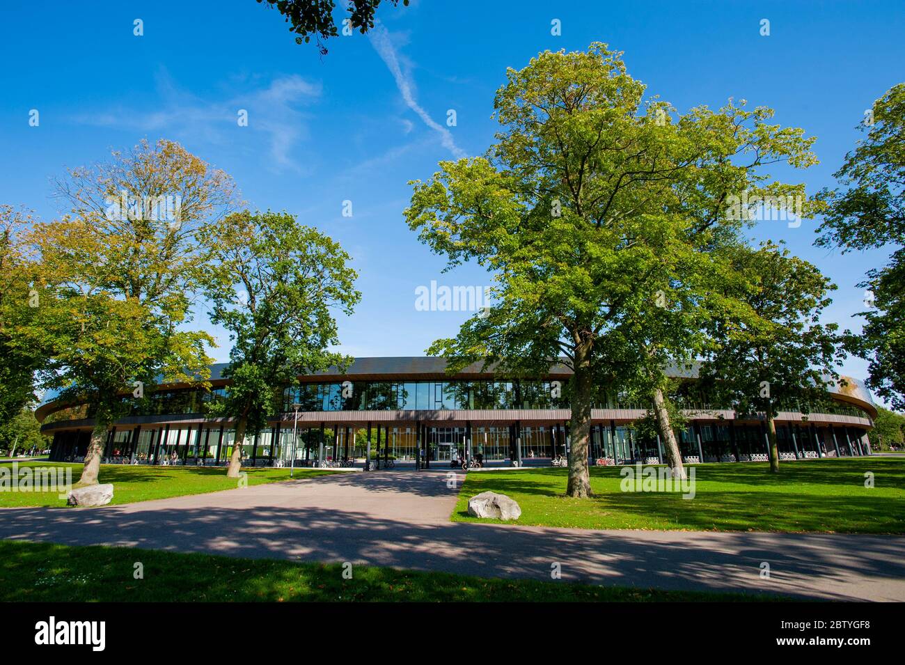 Sportcampus Zuiderpark, Den Haag, Niederlande. Ist ein mehrfach preisgekröntes Sportzentrum mit 50 Millionen Euro. Der 33,000 m2 große Sportcampus wurde von Arc entworfen Stockfoto