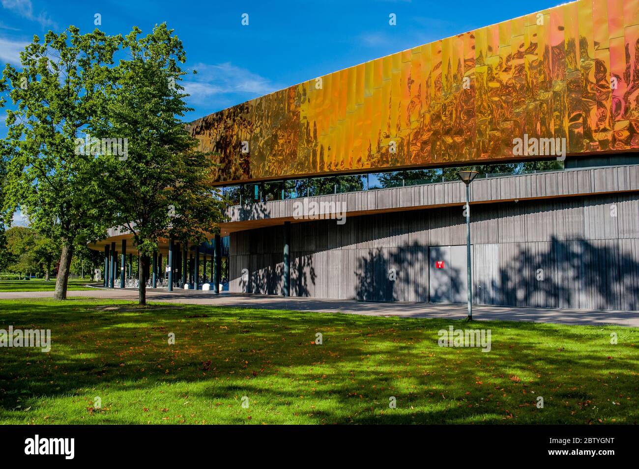 Sportcampus Zuiderpark, Den Haag, Niederlande. Ist ein mehrfach preisgekröntes Sportzentrum mit 50 Millionen Euro. Der 33,000 m2 große Sportcampus wurde von Arc entworfen Stockfoto