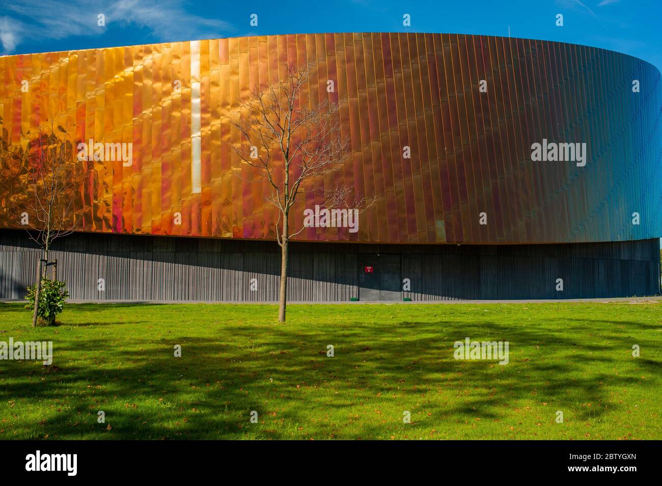 Sportcampus Zuiderpark, Den Haag, Niederlande. Ist ein mehrfach preisgekröntes Sportzentrum mit 50 Millionen Euro. Der 33,000 m2 große Sportcampus wurde von Arc entworfen Stockfoto