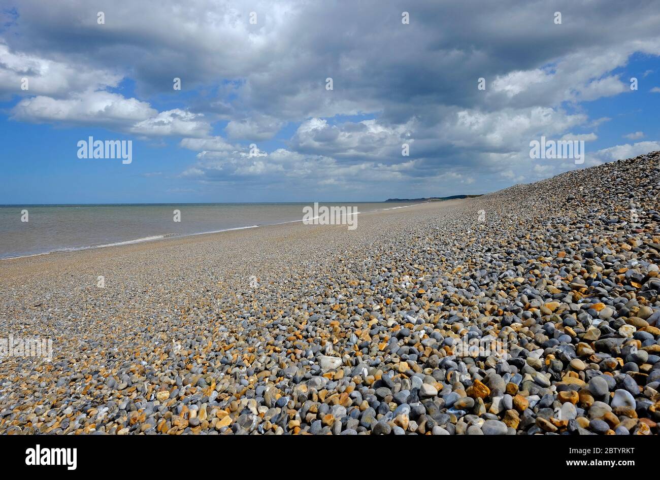 Kiesstrand an Salthouse, North Norfolk, england Stockfoto