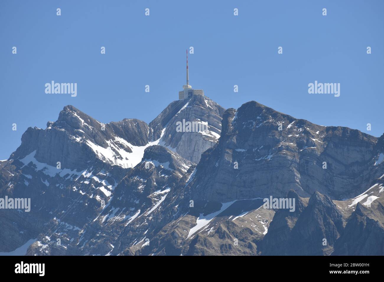 Mount Säntis in der Schweiz an einem sehr schönen blauen Himmel Tag Stockfoto