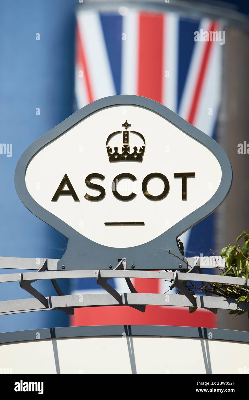 Beschilderung in der Royal Ascot Rennbahn, Ascot, Berkshire Stockfoto