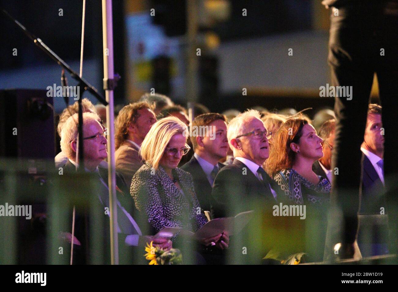 Politiker bei der Belagerungszeremonie in Sydney emotional. Im Bild: Lucy Turnbull und Malcolm Turnbull. Stockfoto