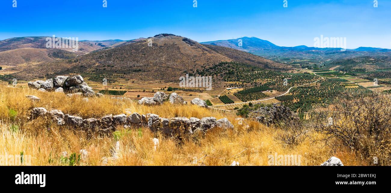 Die archäologische Stätte von Midea, einer Stadt der antiken Mykener auf dem Peloponnes, Griechenland. Stockfoto