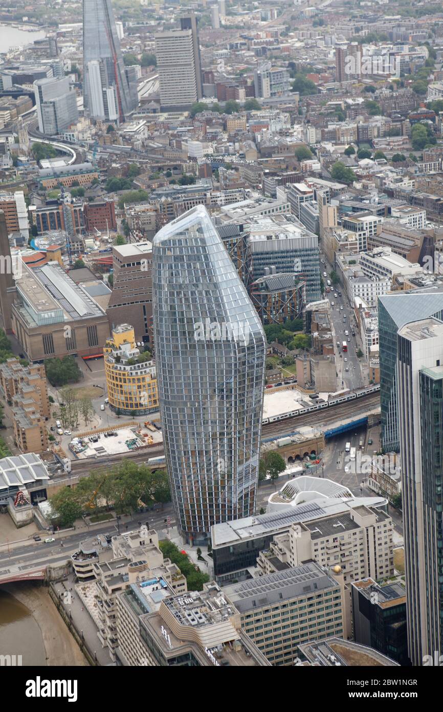 Luftaufnahme St George: One Blackfrairs aka The Schwangere Building, London, Großbritannien Stockfoto