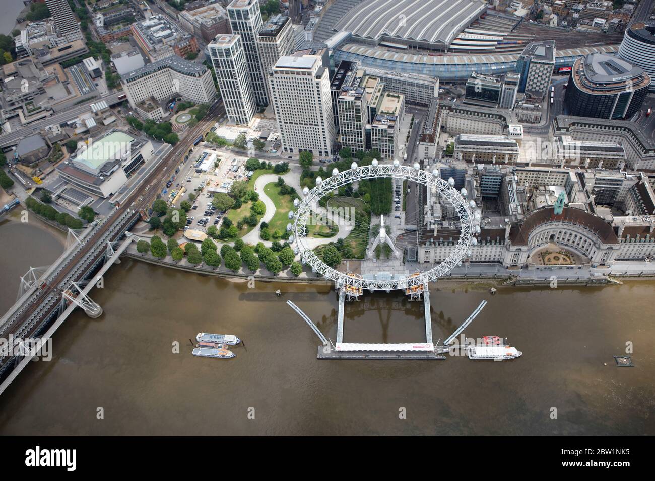 Luftaufnahme des London Eye und der Jubilee Gardens, London, Großbritannien Stockfoto