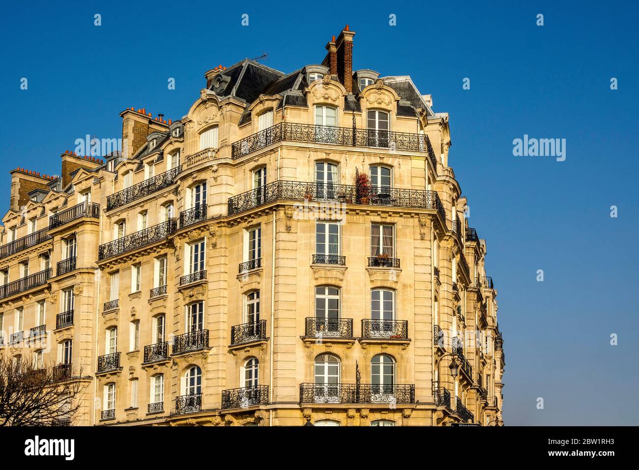 Haussmann-Gebäude an der seine. Paris. Frankreich Stockfoto