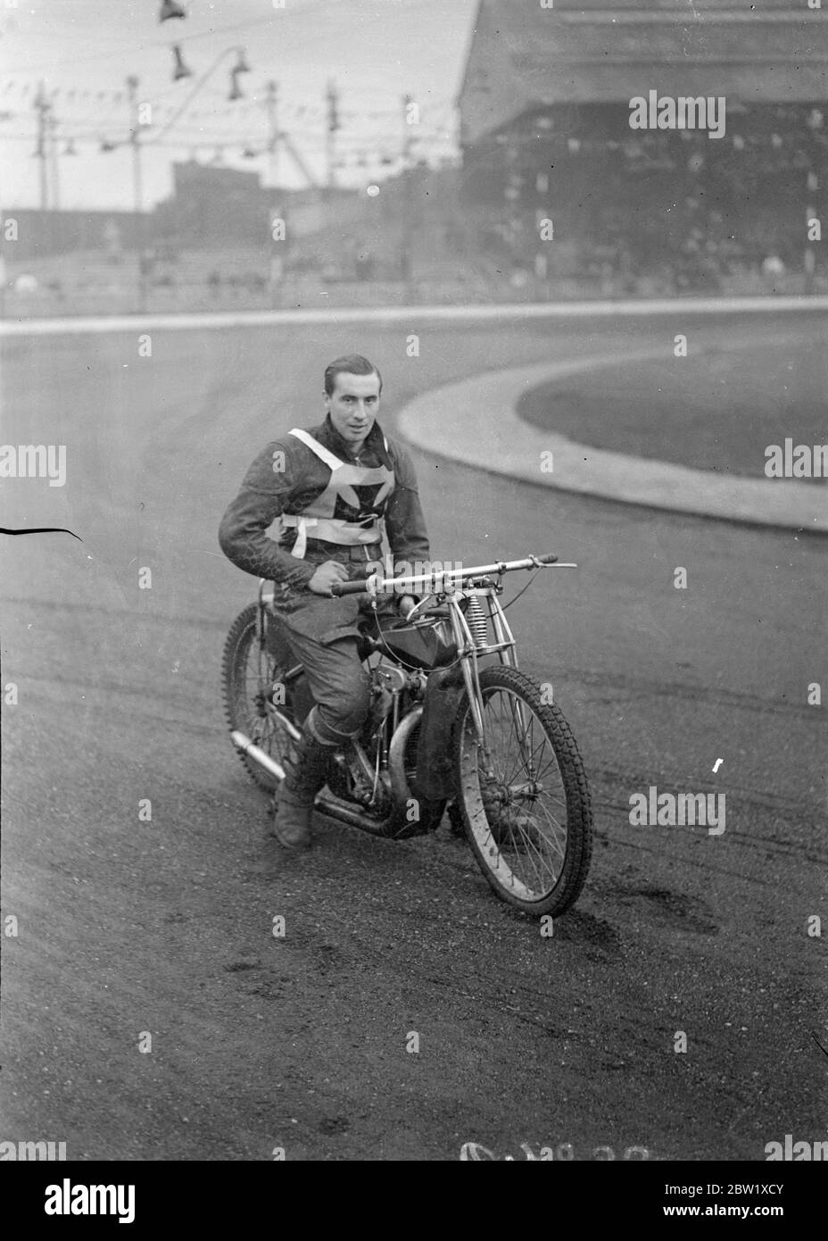 Speedway Rider: Stan Greatrex (Stanley Greatorex), New Cross Rangers im New Cross Speedway Stadium. 26 Mai 1937 [?] Stockfoto