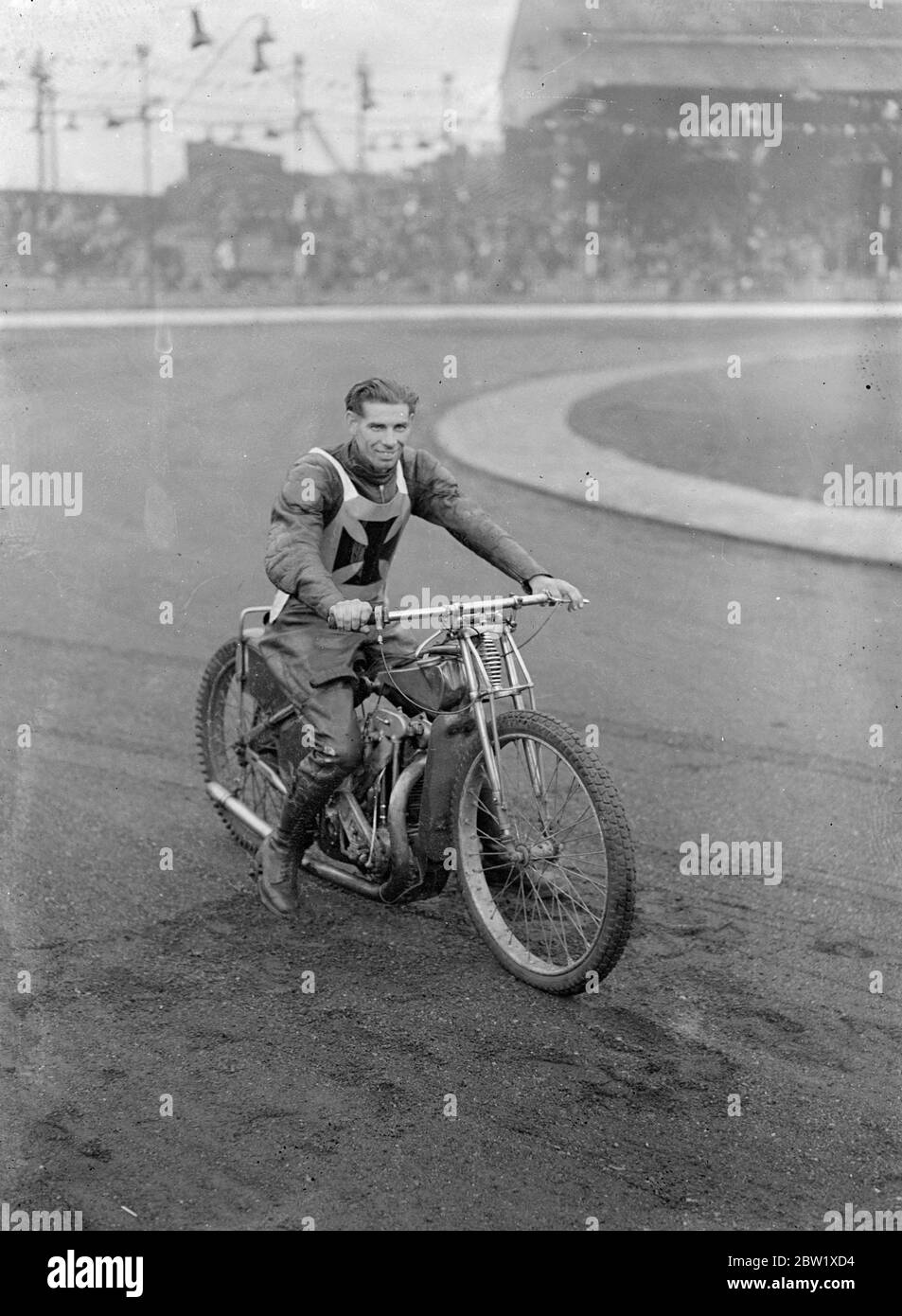 Speedway Riders: American Jack Milne, New Cross Rangers im New Cross Speedway Stadium. 26 Mai 1937 [?] Stockfoto