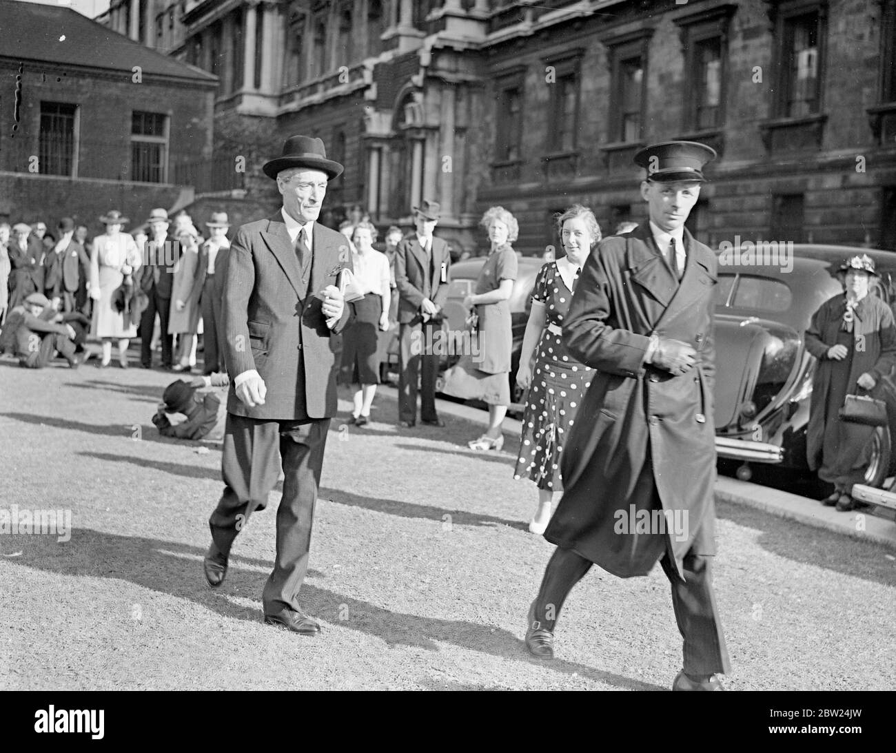 Der Herzog von Alba Vertreter in London der spanischen nationalistischen Regierung, das Außenamt heute Nachmittag verlassen. 12. September 1938 Stockfoto