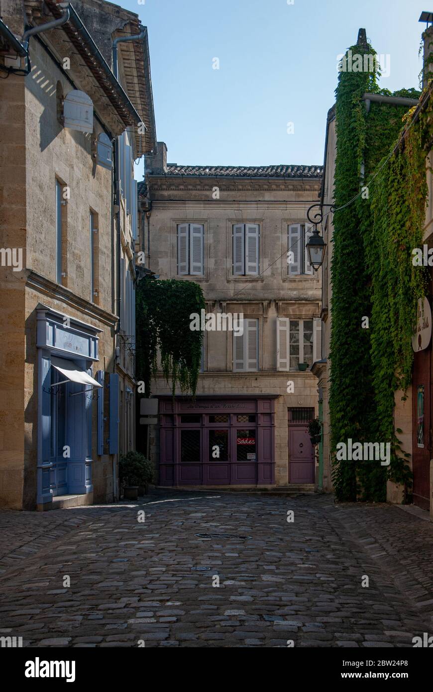 Steinstraßen im Dorf Saint-Emilion. Frankreich Stockfoto