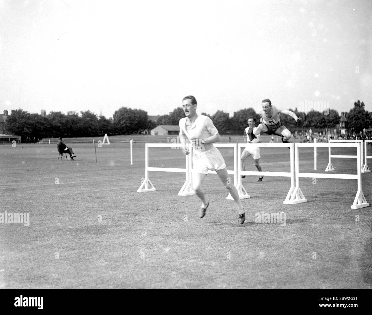 Hürdenspringen 1933 Stockfoto