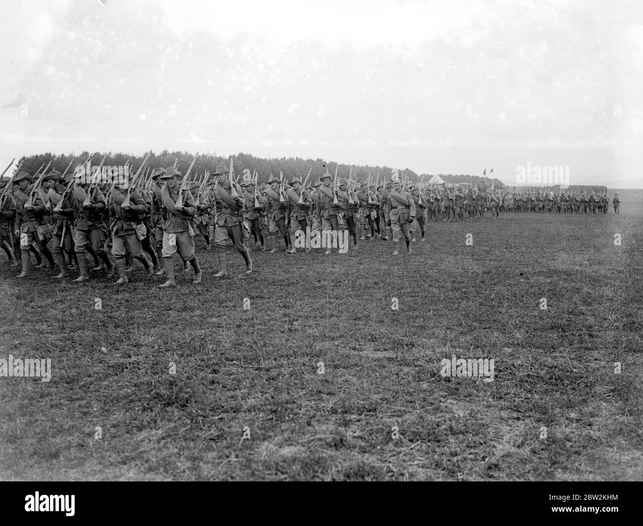 Herr W. M. Hughs, der Premierminister von Australien inspiziert australische Truppen auf der Salisbury Plain. 1914-1918 Stockfoto