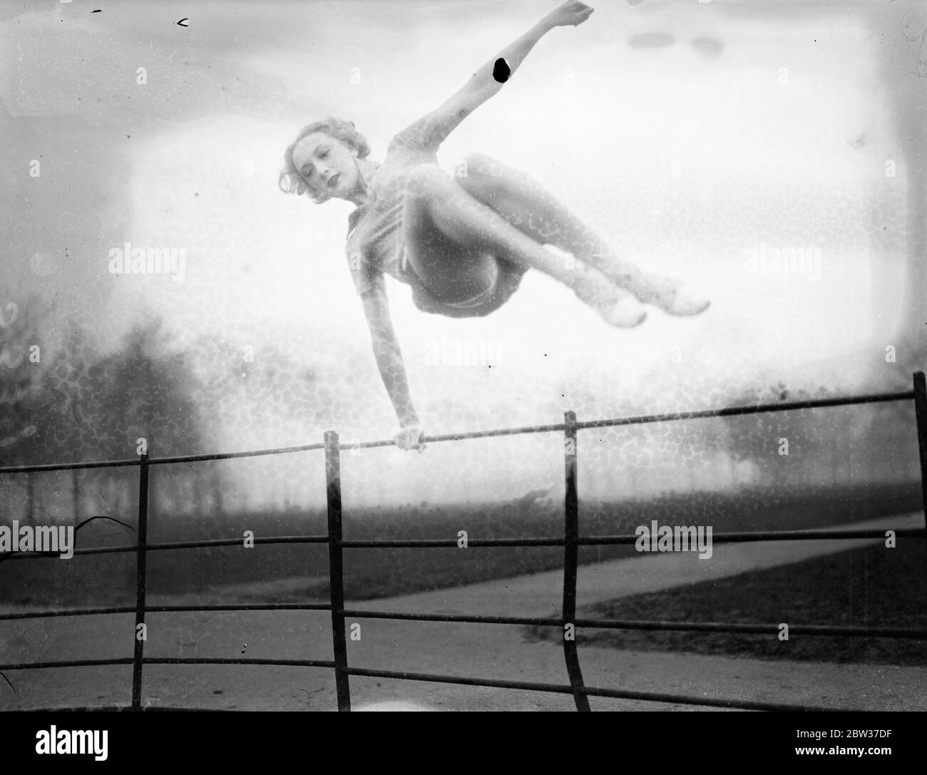 Miss Pamela Foster eine Tänzerin für einen frühen Morgen Trab. 27 März 1934 Stockfoto