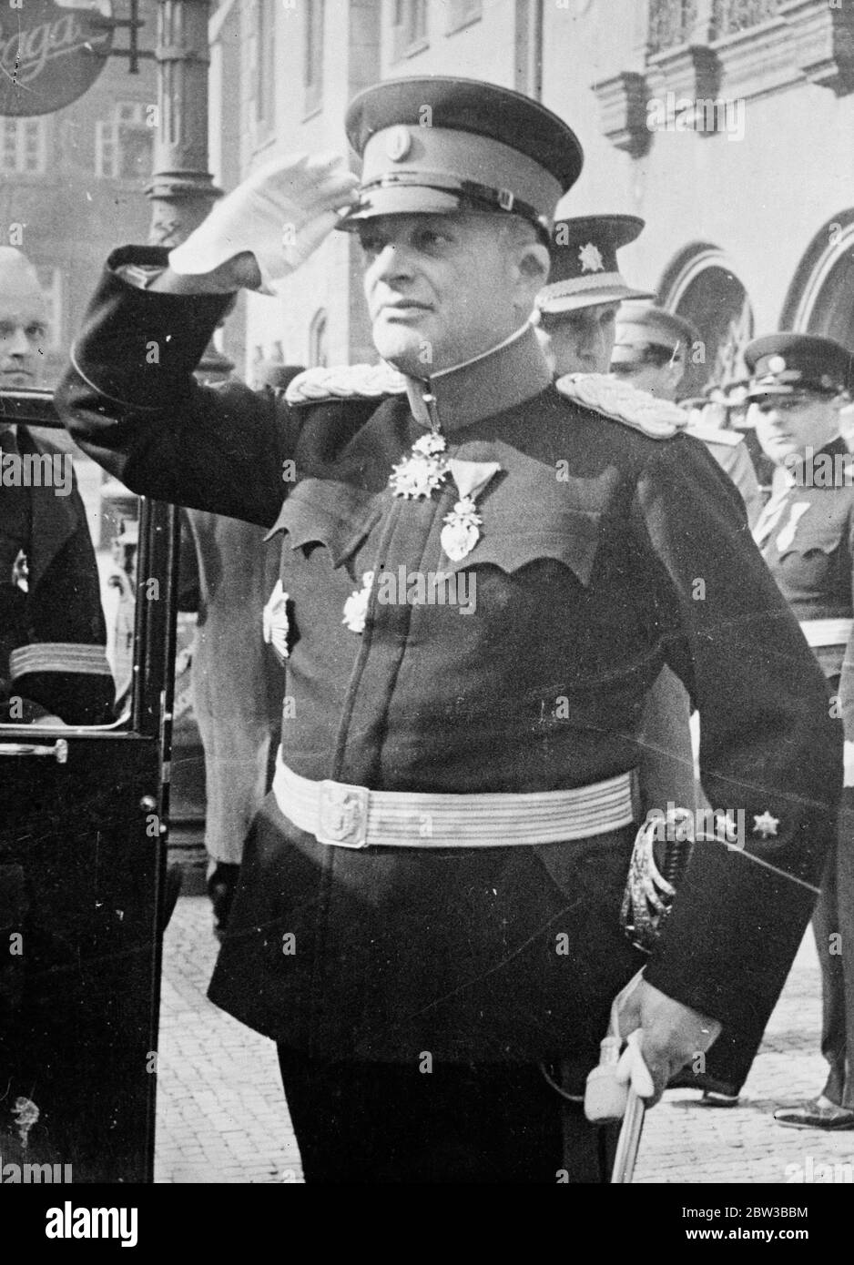 Chef der jugoslawischen Luftwaffe, General Nedio, in Prag. 11 Oktober 1934 . Stockfoto