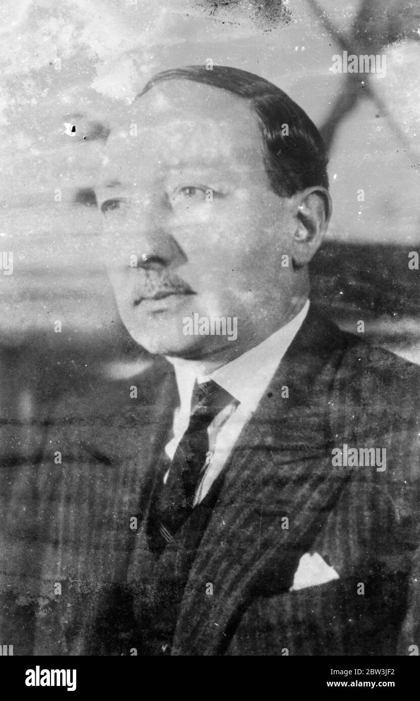 Außenminister in Frankreichs neuem sozialistischen Kabinett. M Yvon Delbos hat das Portfolio für Foreign Affaris im neuen französischen Kabinett von M Leon Blum , dem sozialistischen Führer, angenommen. M Delbos ist Justizminister in der jetzigen Regierung von M Sarraut. Er ist ein führendes Mitglied der Radikalen Sozialistischen Partei. Foto zeigt, M Yvon Delbes. 25 Mai 1936 Stockfoto