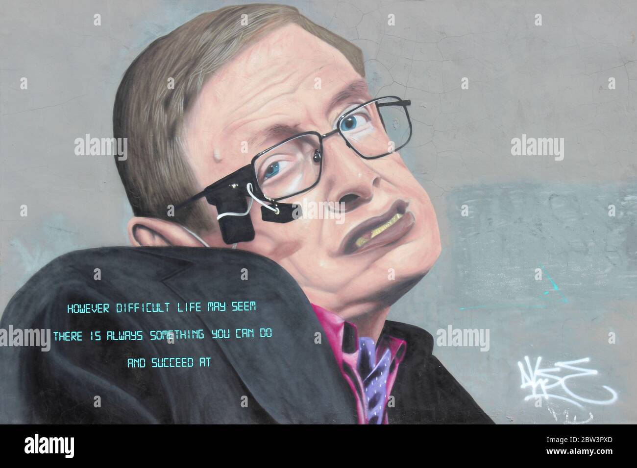 Stephen Hawking Graffiti Liverpool von der französischen Künstlerin Akse Stockfoto