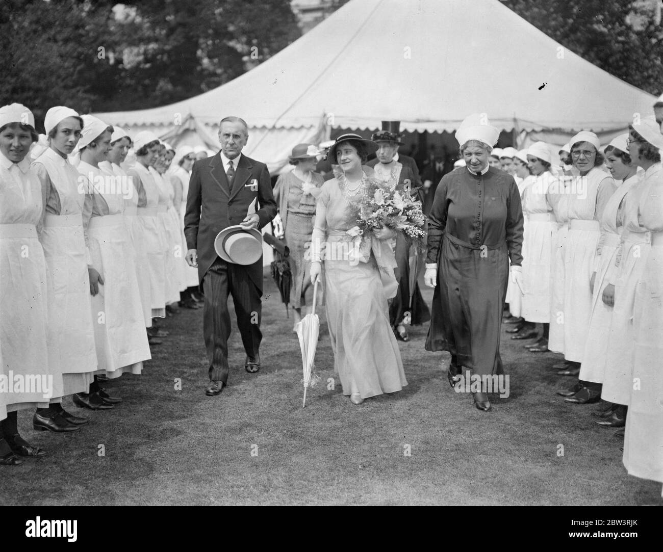 Herzogin von York eröffnet neues Krankenschwestern Haus. 24 Juli 1935 Stockfoto