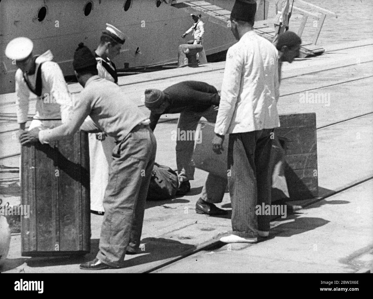 Ankunft des Negus in Haifa und Jerusalem. Das Bild zeigt, die Fälle von Gold und Silber, die der Negus mit sich trug. Stockfoto