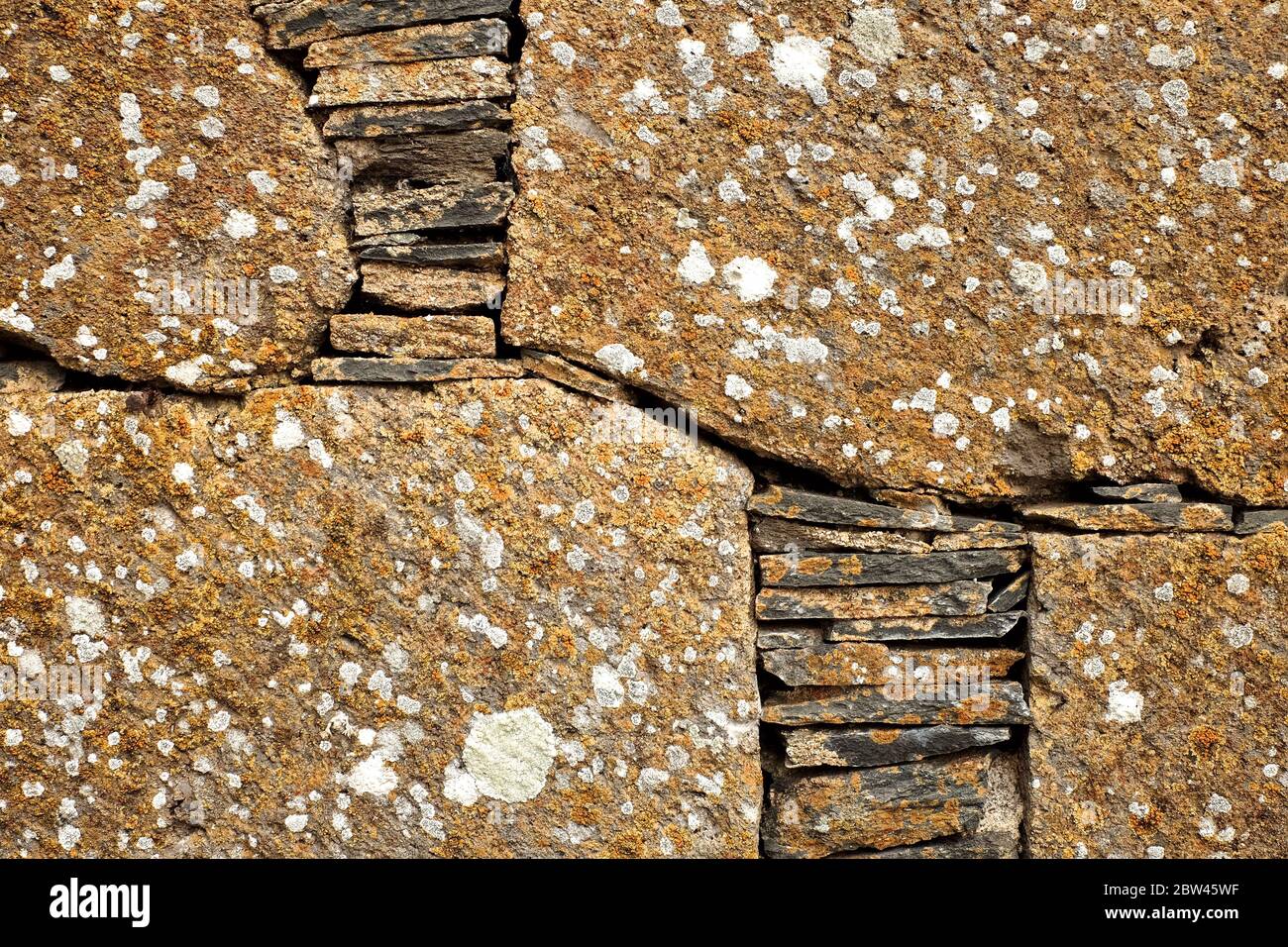 Detail von Hand gelegt Felswand, Trockenwand Konstruktion Technik. Stockfoto