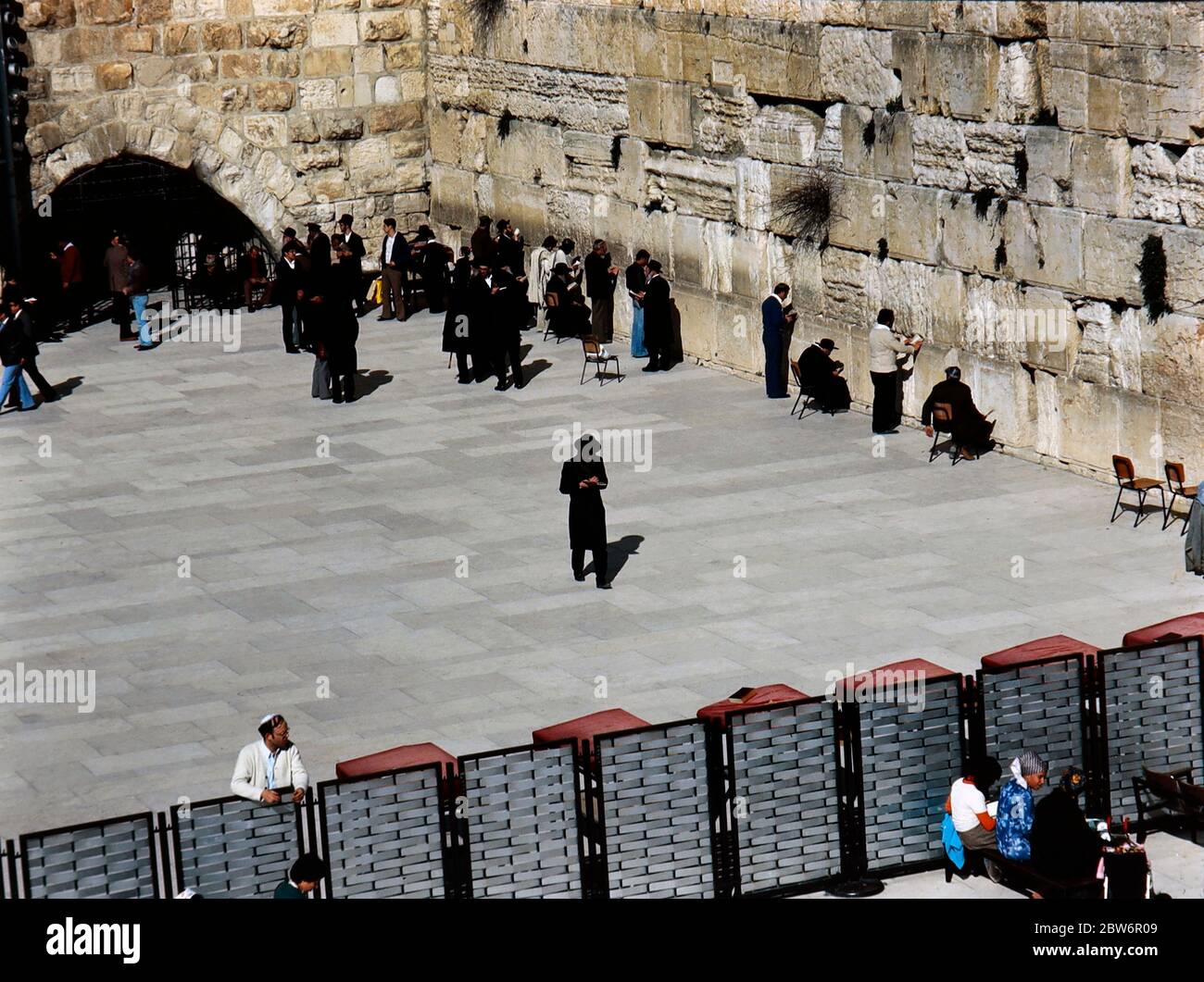 Orthodoxe Juden beten an der Klagemauer in Jerusalem, Israel Stockfoto