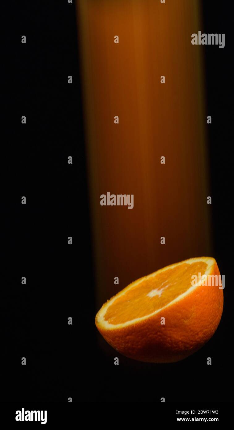Dramatisches Bild von Orange Prellen mit gesundheitlichen Vorteilen Stockfoto