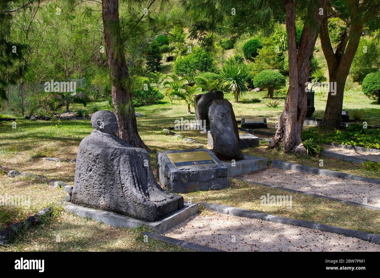 LE MORNE/MAURITIUS - 23. AUGUST 2018: Statue des Widerstands, die den Sklaven im Museum Slave Route Monument gewidmet ist, das im Süden von Mauritius errichtet wurde Stockfoto