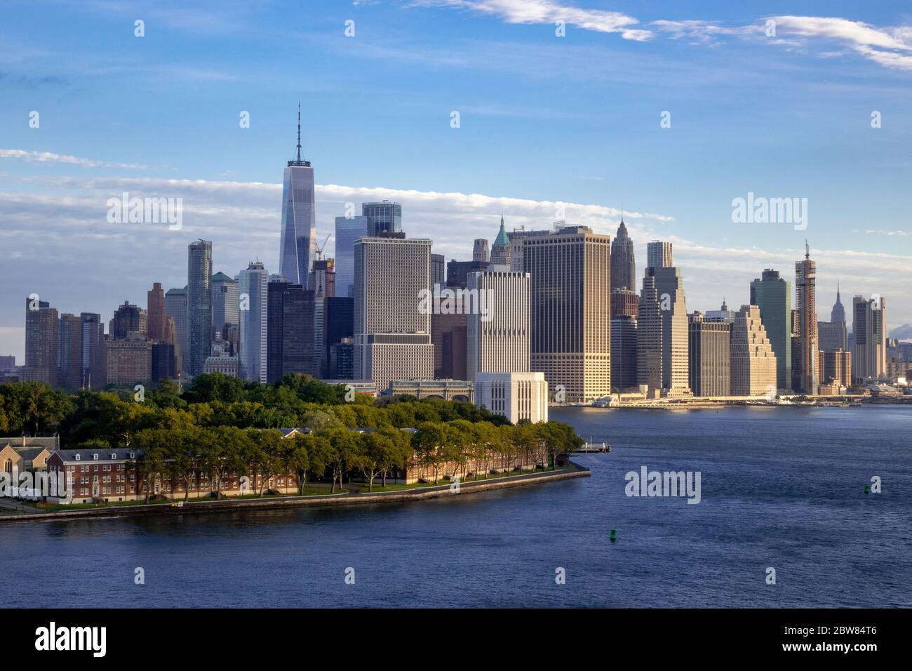 Manhattan Skyline New York City Sonnenaufgang Am Morgen Stockfoto