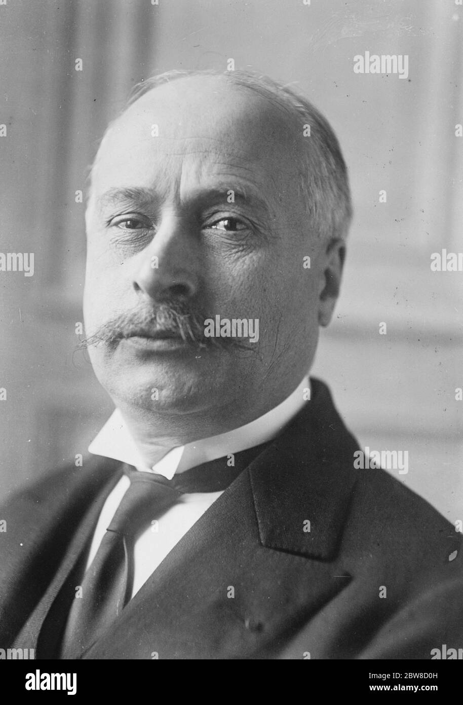Senator Rene Besnard, der französische Botschafter in Rom, der zurückgetreten ist. 22. November 1927 Stockfoto