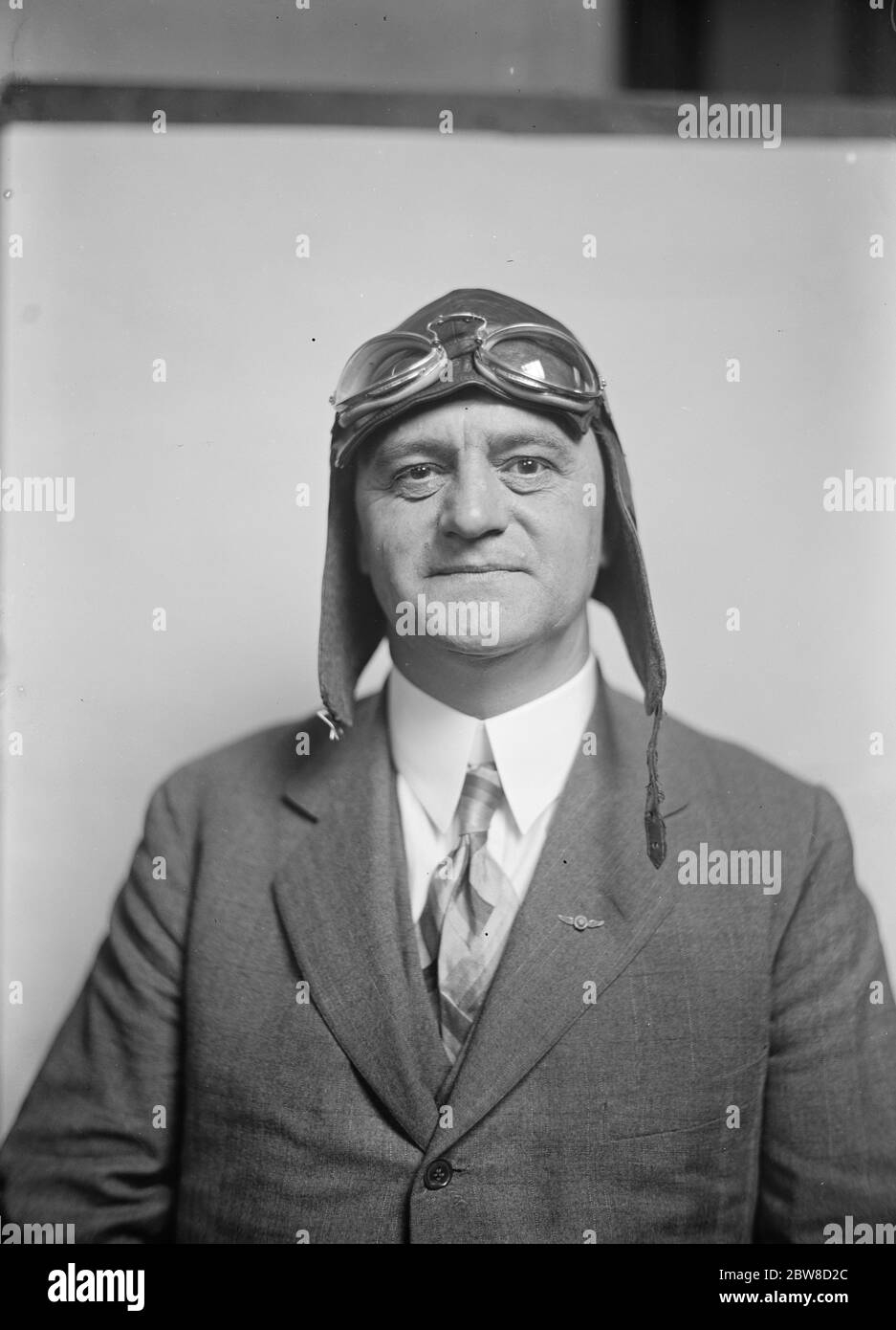 Pensionierte amerikanische Geschäftsmann um die Welt zu fliegen. Herr George H Storck, der in der nächsten Woche Southampton in einem Einsitzer-Wasserflugzeug verlassen wollte, um die Welt zu umfliegen. September 1928 Stockfoto