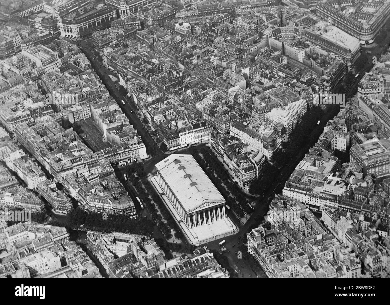 Paris aus der Luft gesehen. Zeigt die Madelaine Kirche . November 1928 Stockfoto