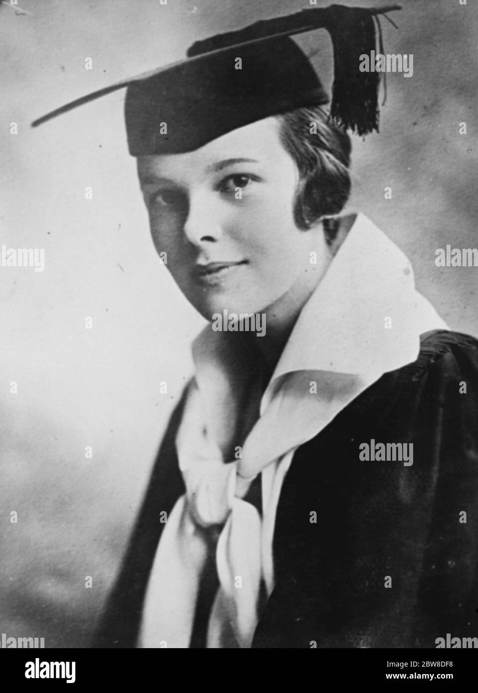Frau im Atlantik fliegenden Venture . Miss Earhart in Grundausbildung Kleid im Jahr 1918 . 18 Juni 1928 Stockfoto