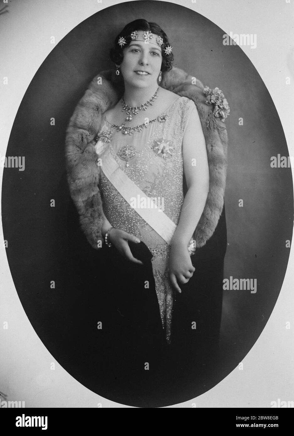 Lady In Waiting Queen Stockfotos Und Bilder Kaufen Alamy