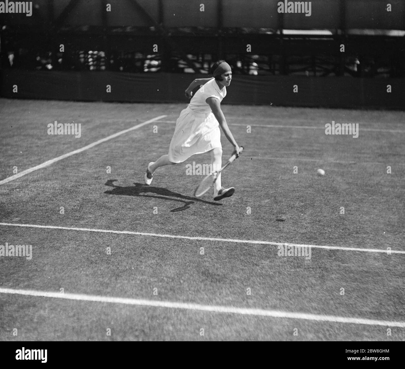 Einzel-Halbfinale der Middlesex Lawn Tennis Championships . Miss Sandison im Spiel. 30 Mai 1930 Stockfoto