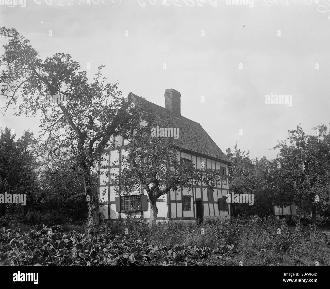 Cotsworld Cottage bedroht - Aktion der Bildungsbehörde als "beschämend verschwenderisch" beschrieben. Ein Bild von der Hütte an der alten Cheltenham Road. 10. Oktober 1928 Stockfoto