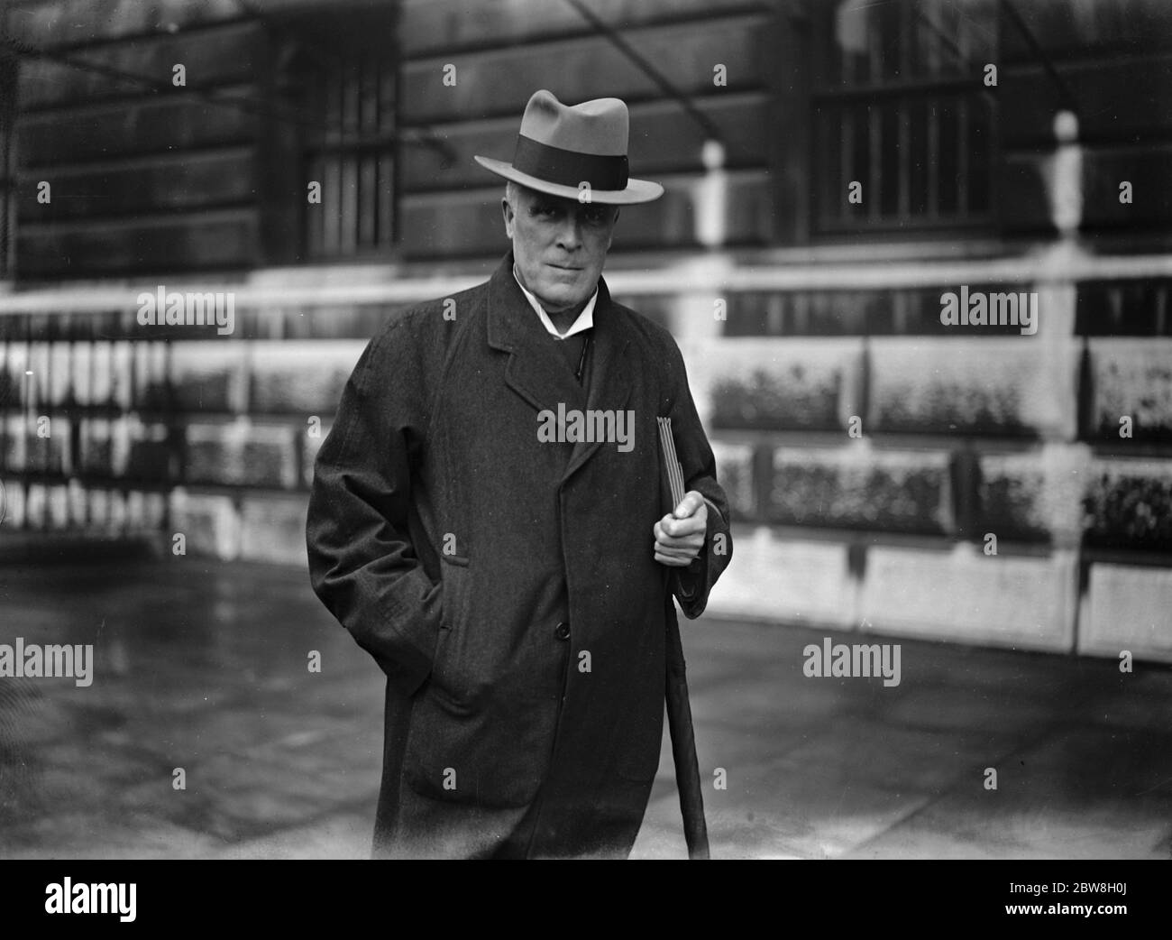 Der Lordkanzler 67 morgen . Ein neues Bild von Lord Sankey, aufgenommen, als er das wichtige Kabinettsitzung in Downing Street am Mittwoch verließ. Er feiert seinen 67. Geburtstag am 26. Oktober. 25. Oktober 1933 Stockfoto