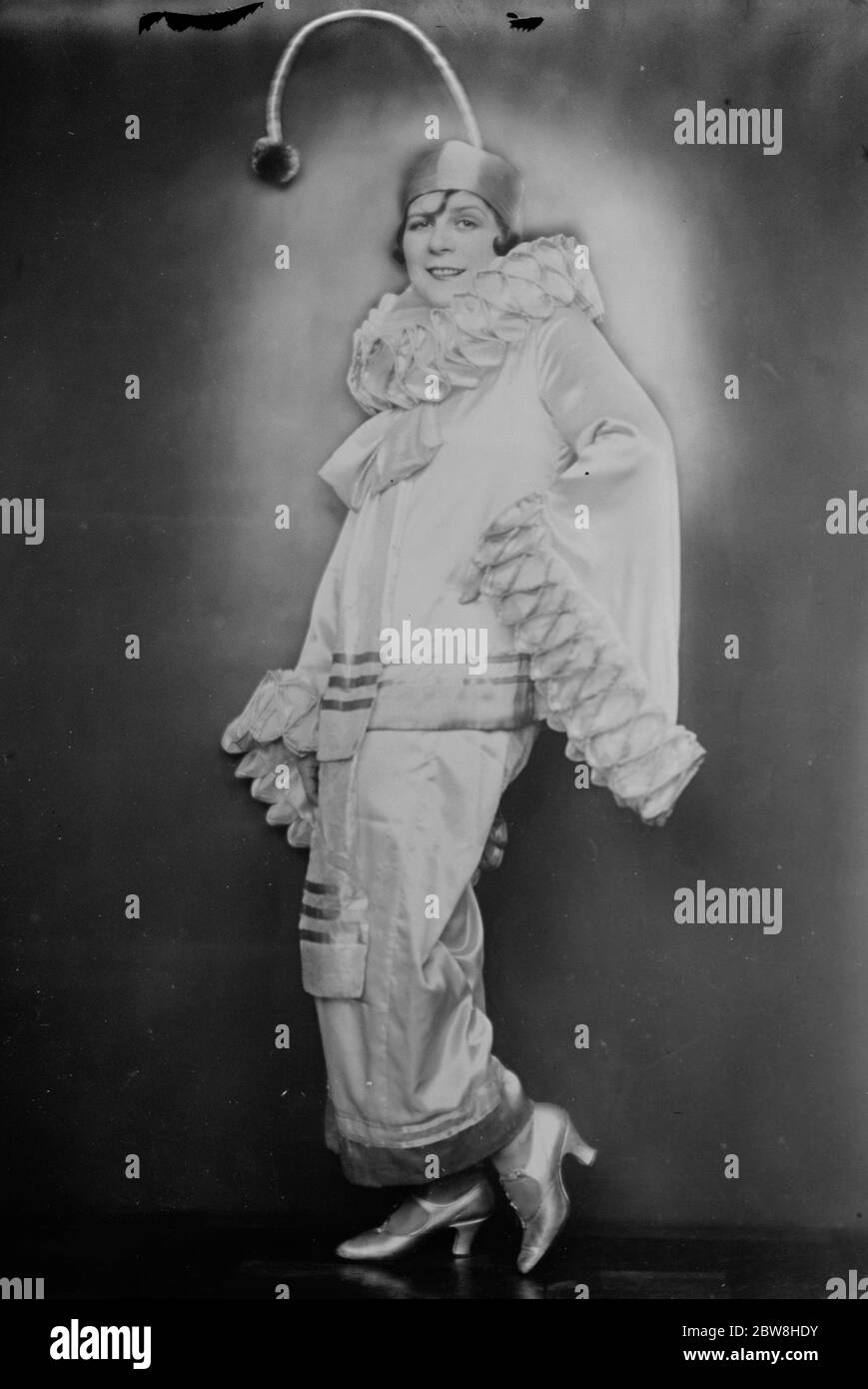 Manchester Mädchen, die jetzt in Berlin in der Hauptrolle. Miss Annaliese Wurtz, die in der Berliner Revue "Nelson" eine Hauptrolle spielt. 15. Januar 1932 Stockfoto
