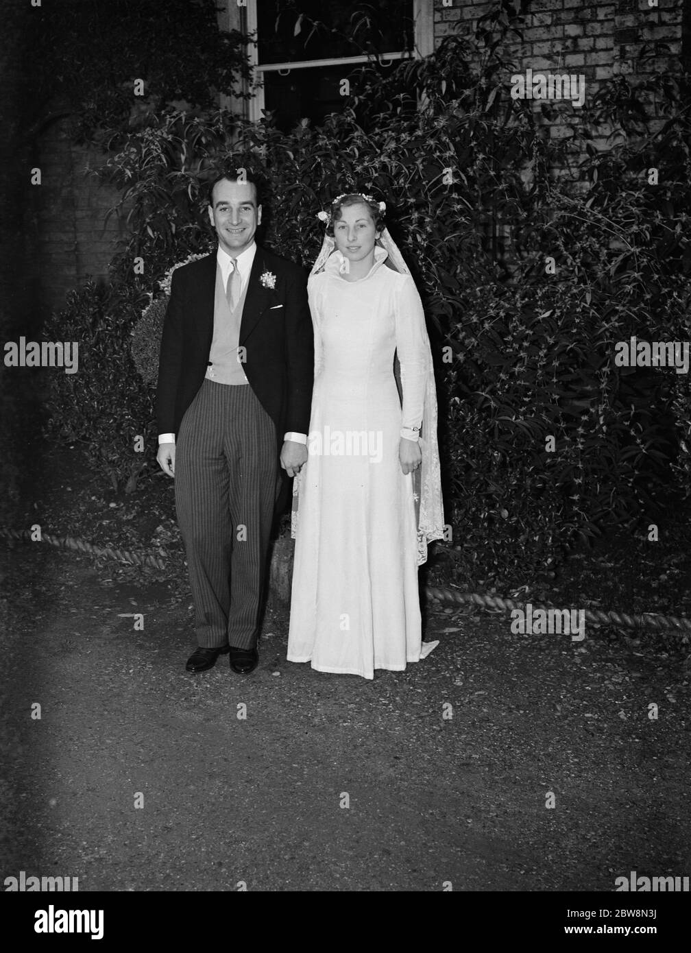 Hochzeit von F Doppel-und D B Pochim . Die Braut und der Bräutigam. 1937 Stockfoto