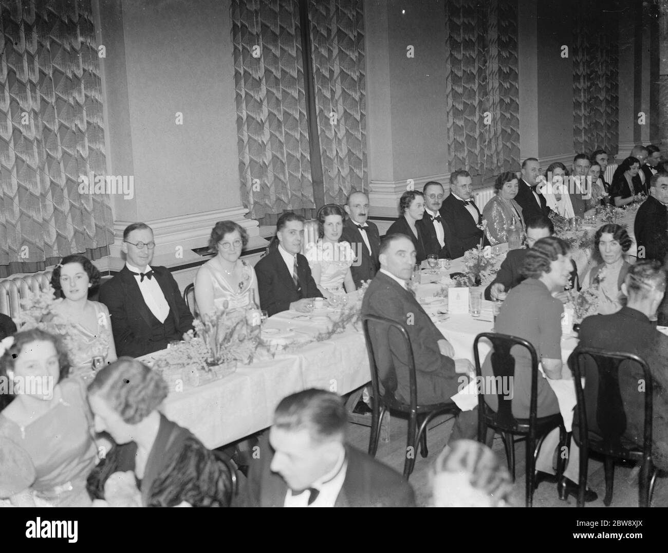 Das Royal Arsenal A I Department Dinner in Woolwich, London. 1939 Stockfoto