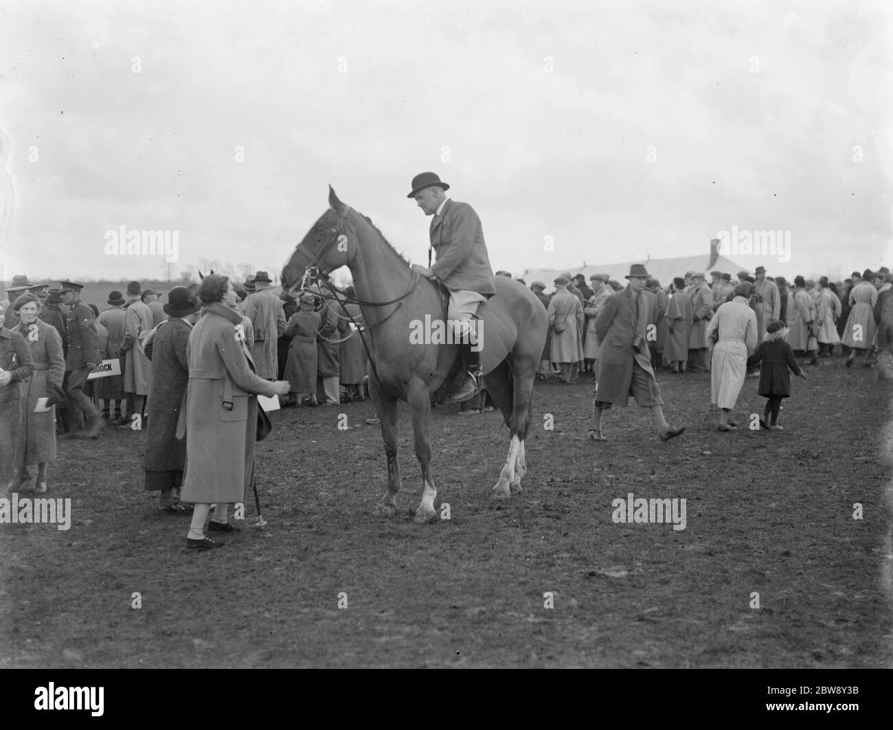 Royal Artillery Punkt auf Green Street Green . Sir Waldron zu Pferd. 1937 Stockfoto