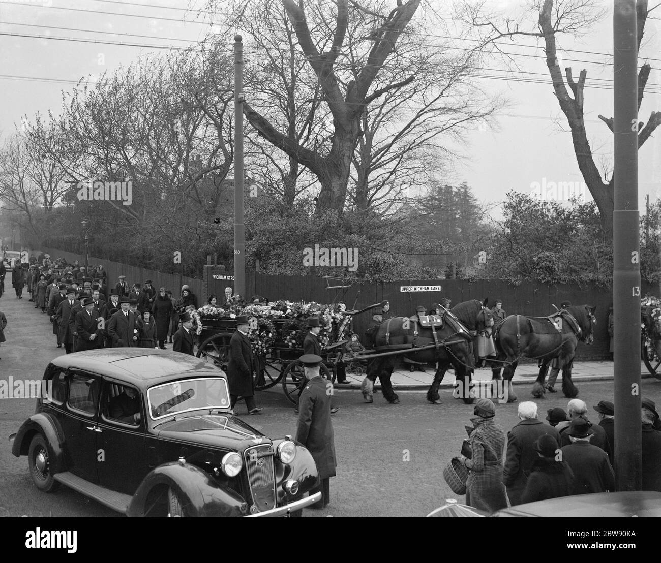 Die Beerdigung Prozession von Landwirt HERR L Bruce Gibson in East Wickham . 25 Februar 1939 Stockfoto