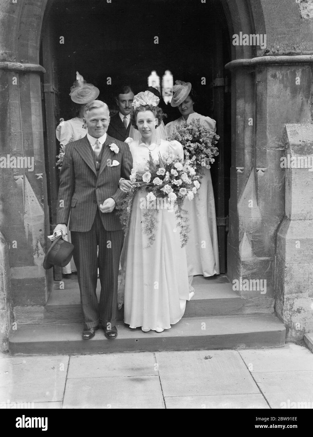 Die Hochzeit von Herrn Lewis W Jackson und Miss D M Allen . Die Braut und Bräutigam . 1939 Stockfoto