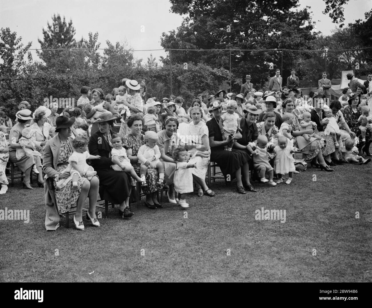 Orpington Gartenfest in Kent. Die Babyshow . 1938 . Stockfoto