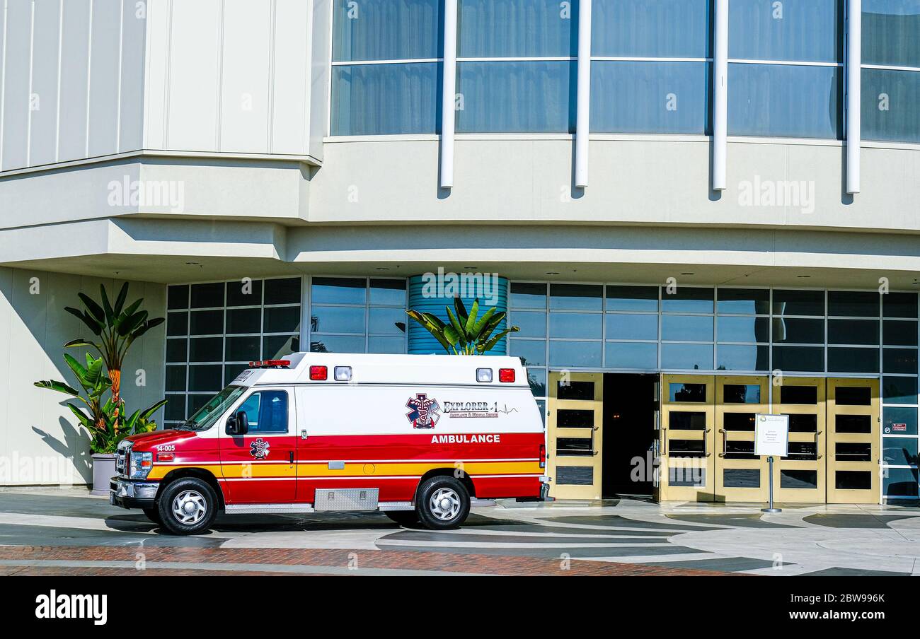 Ambulanz vom Long Beach Convention Center Stockfoto
