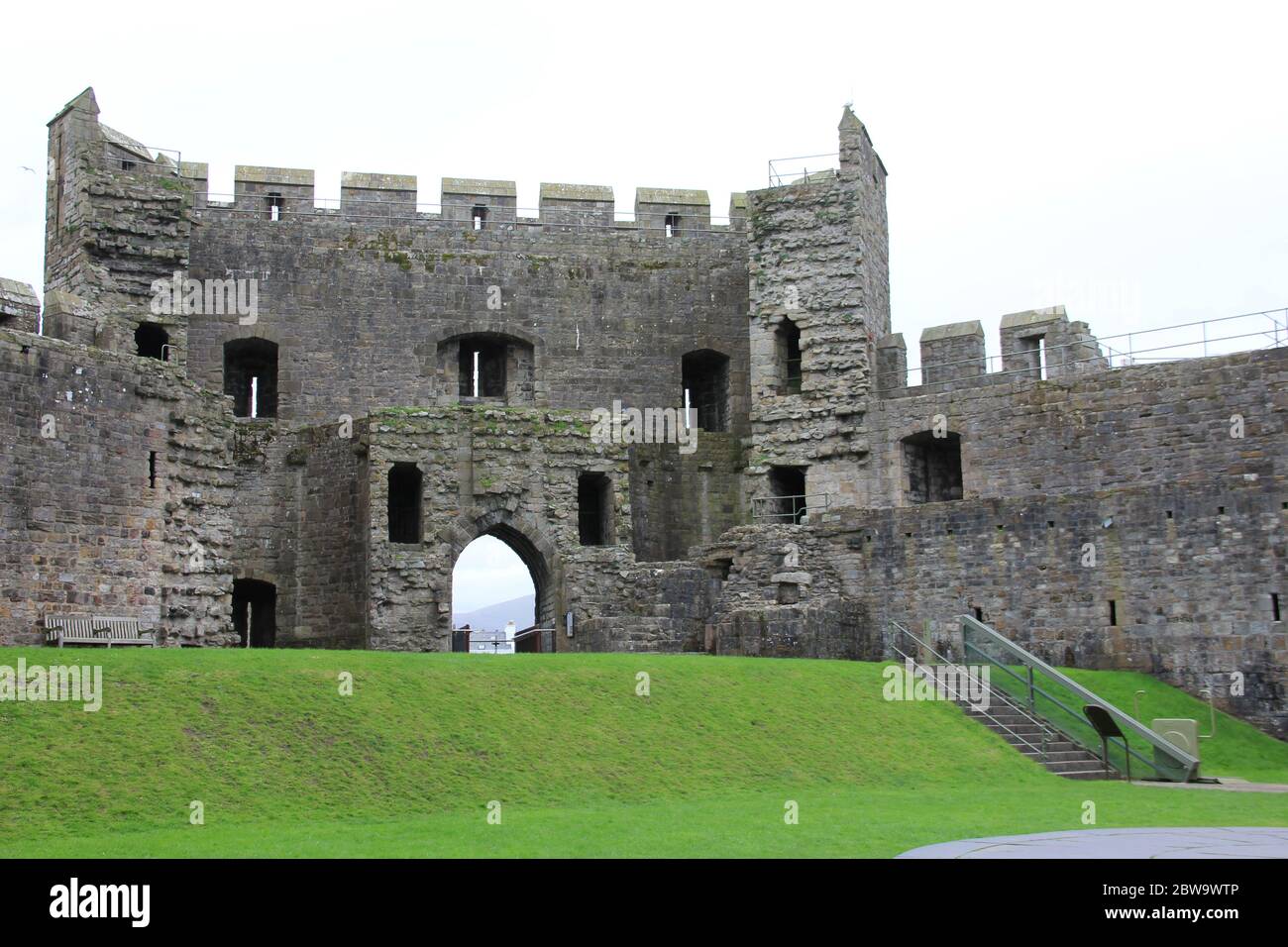 Caernarfon Castle in Caernarfon, Nord-Wales. Vereinigtes Königreich Stockfoto