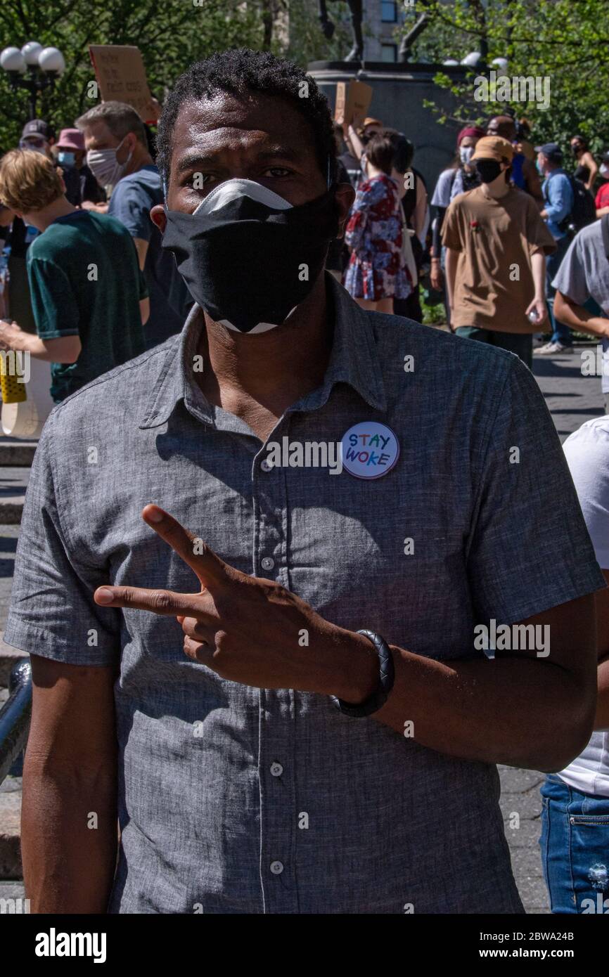 NEW YORK, NY - 30. MAI 2020: New York Public Advocate Jumaane Williams nimmt am vierten Tag in Folge an Protesten gegen den Tod von George Floyd Teil. Stockfoto