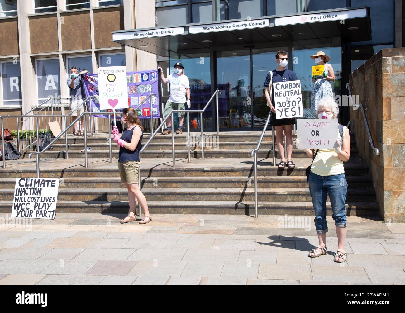 Extinction Rebellion Climate change Campaign stummer Protest, County Council HQ, Warwick, Warwickshire, England, UK, 30 May 2020 Stockfoto