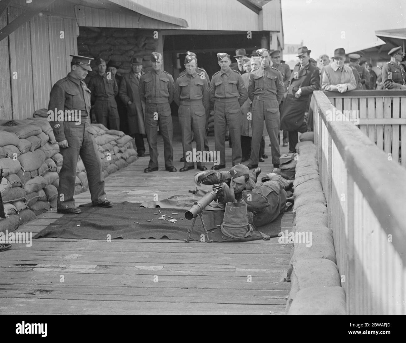 Amps (Hilfsmilitärisches Pioneer Corps) Depot in Clacton. 17. April 1940 Stockfoto