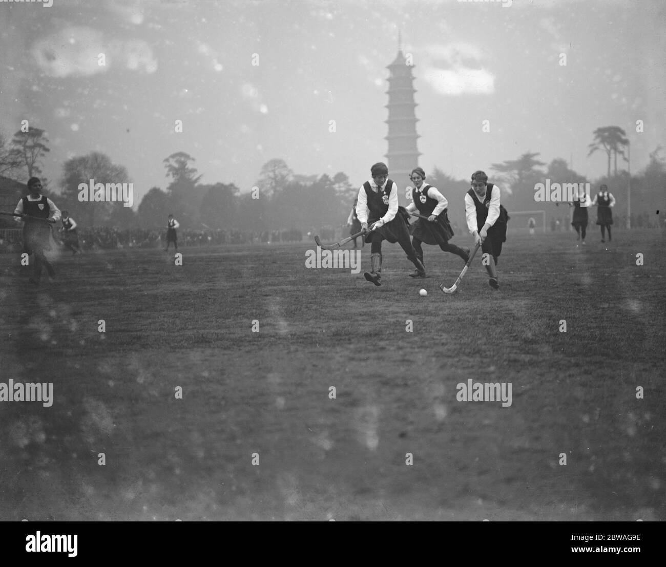 Internationales Hockey-Spiel England gegen Irland Damen Hockey in Richmond London 16 März 1922 Stockfoto