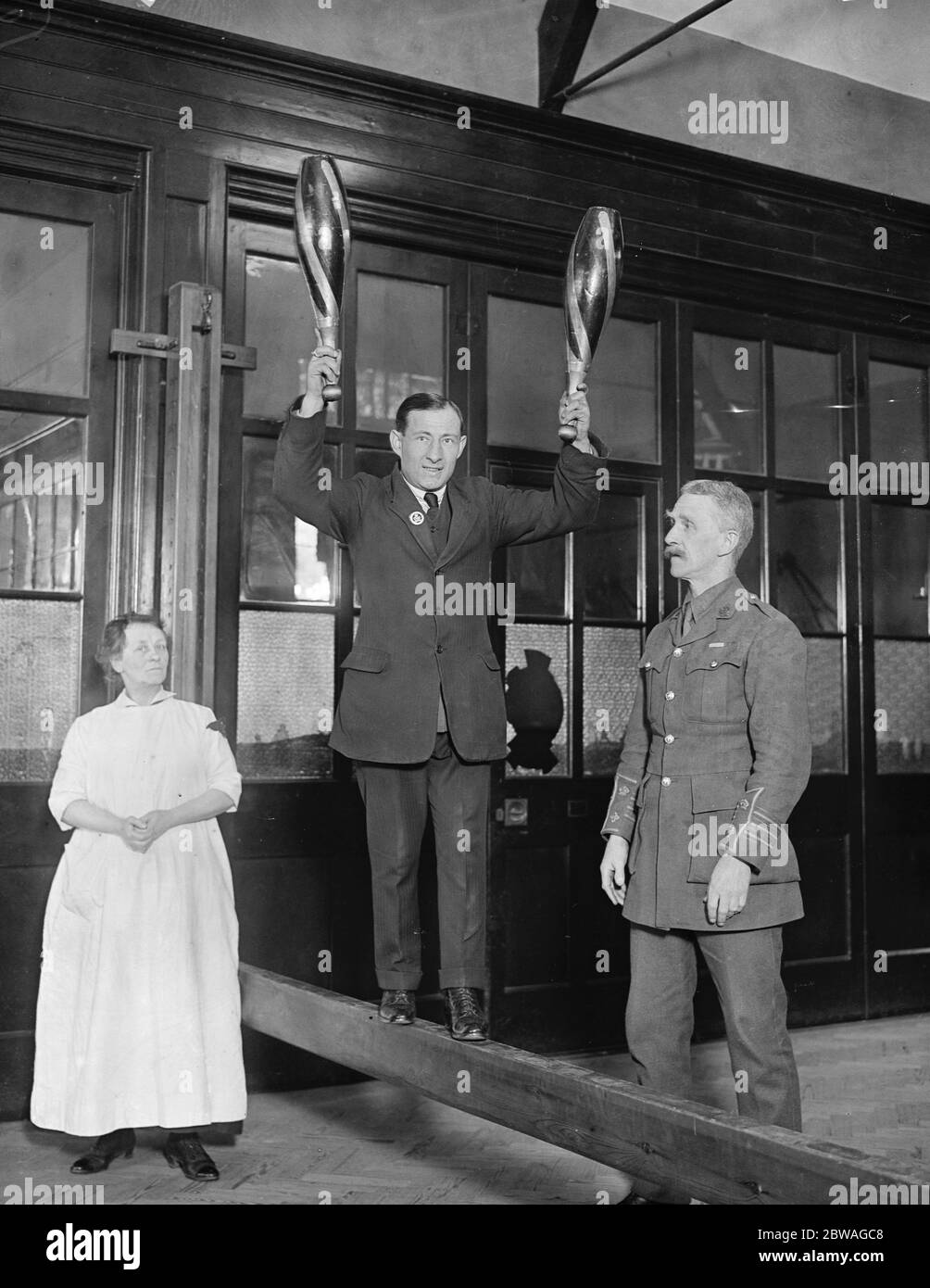 Gymnastische Behandlung der Verwundeten im Croydon war Hospital 24. März 1917 Stockfoto